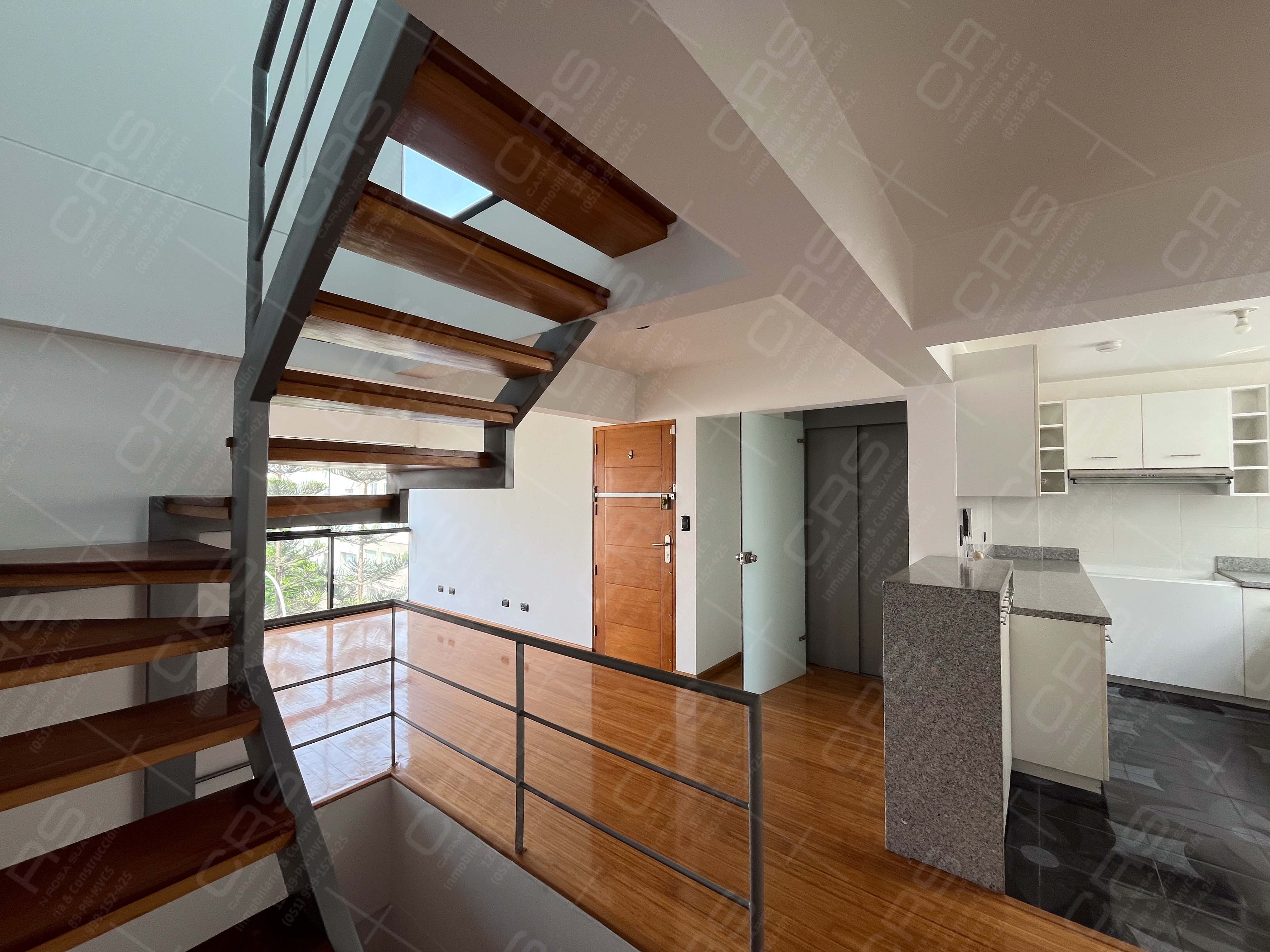 VENDO EXCLUSIVO TRIPLEX TAMBO DE MONTERRICO