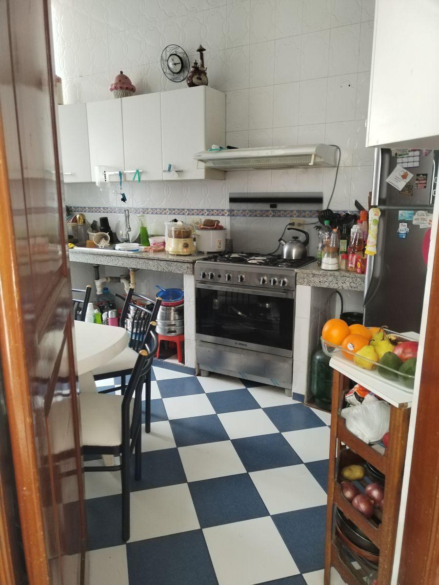 SE VENDE CASA EN LOS CEDRO DE VILLA CHORRILLOS