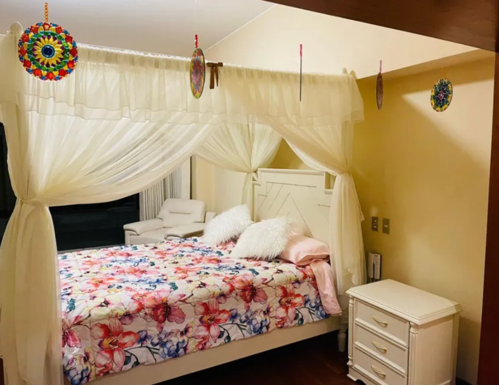Bella residencia en La Planicie