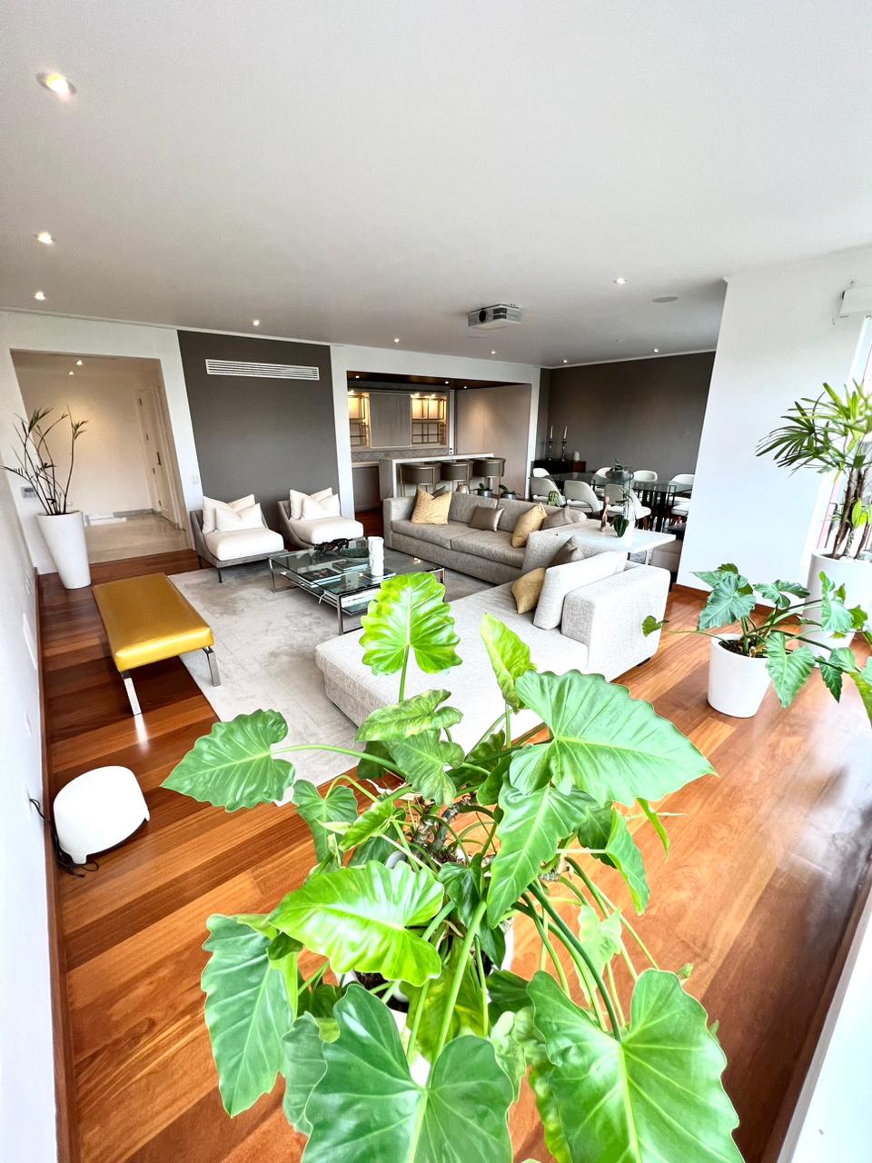 Lindo departamento en zona tranquila de San Isidro