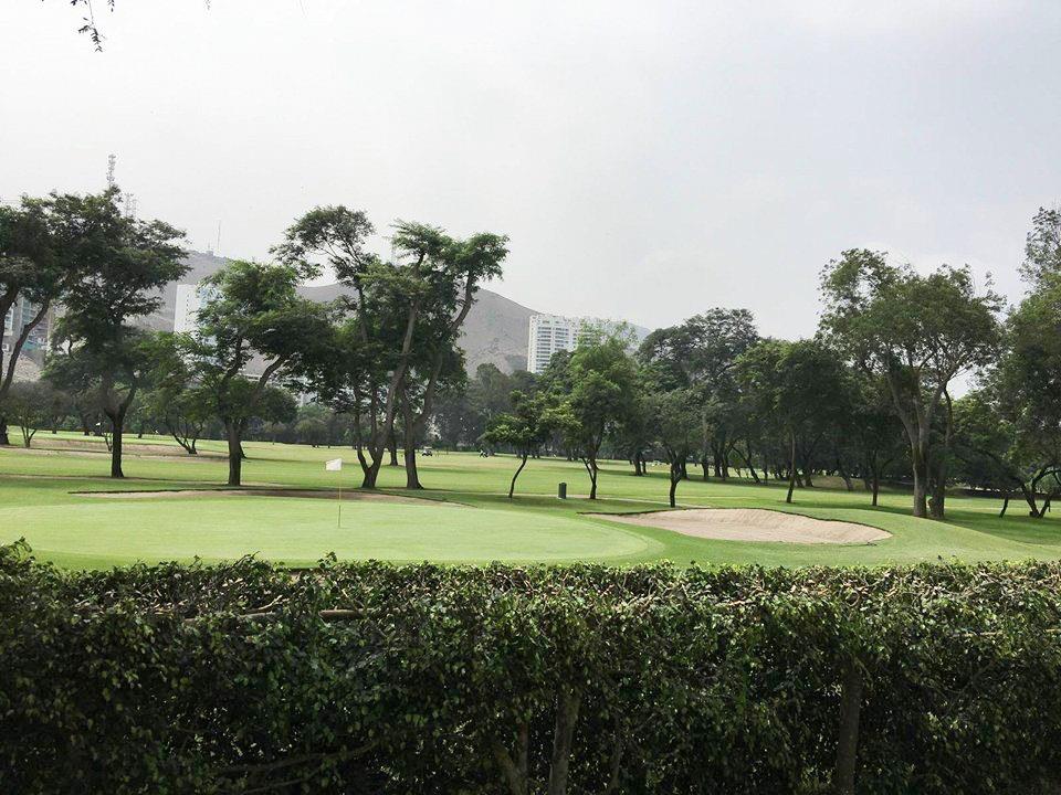 Bello departamento vista al Golf Los Inkas