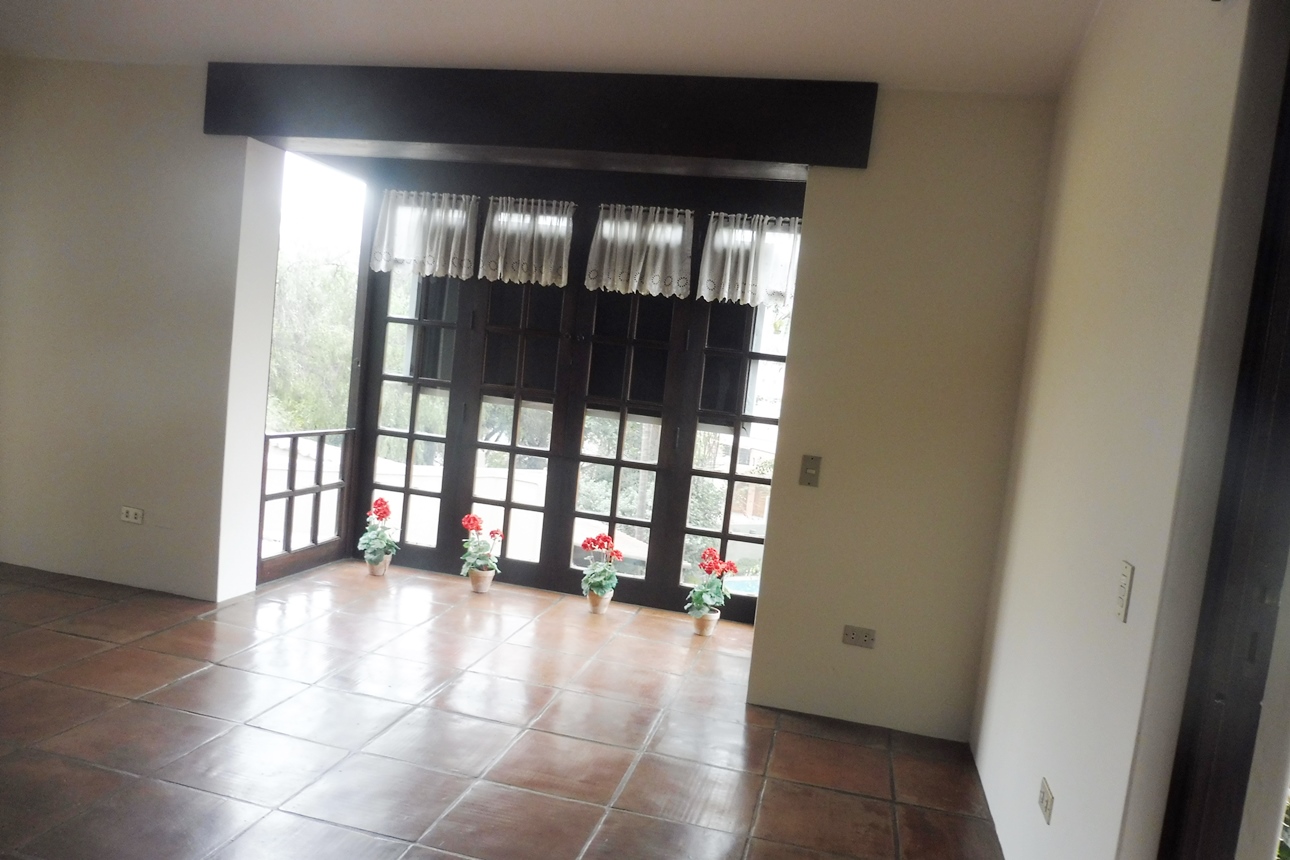 Bella y Amplia Casa