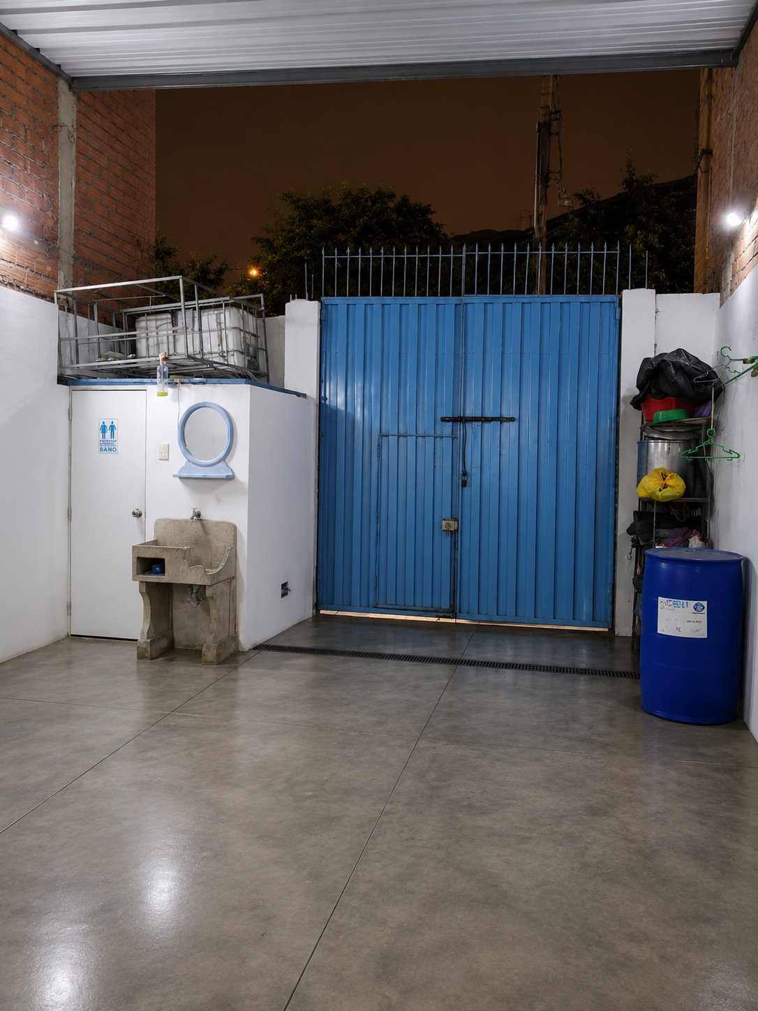VENTA DE LOCAL COMERCIAL  EN AV LAS LOMAS - URB. MANGOMARCA SJL