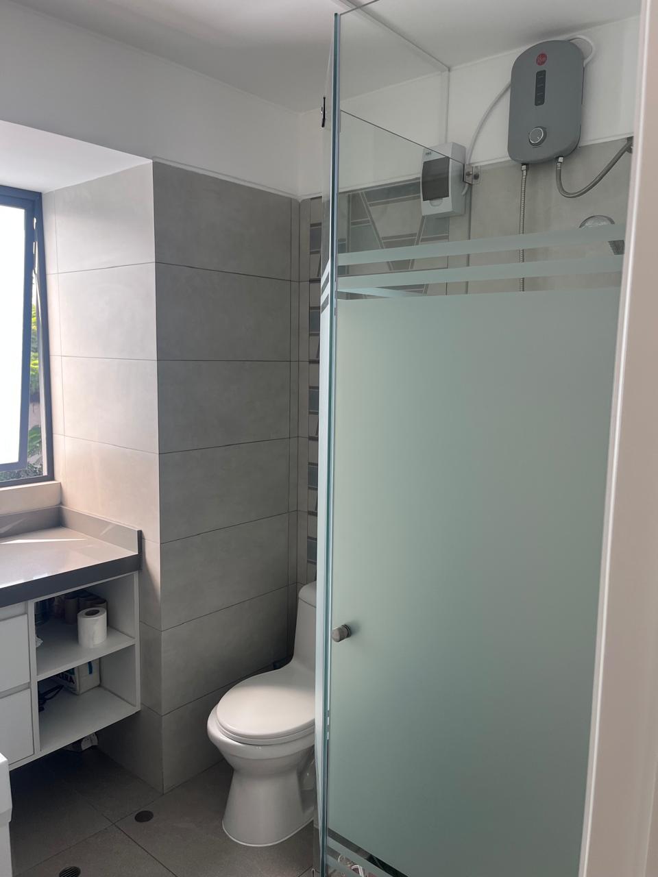 VENDO DEPARTAMENTO FRENTE A PARQUE EN LOS ROSALES SURCO
