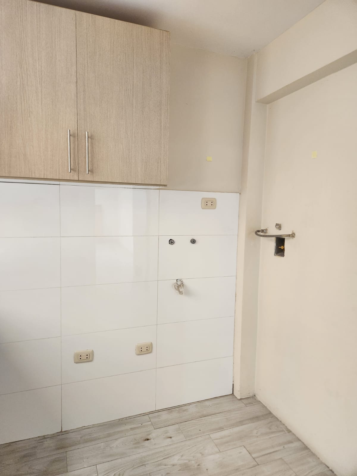 SE VENDE DEPARTAMENTO DE ESTRENO