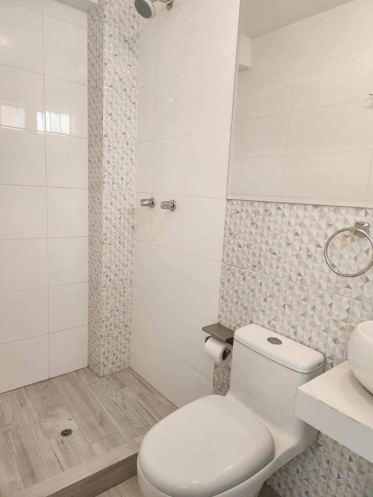 SE VENDE DEPARTAMENTO DE ESTRENO