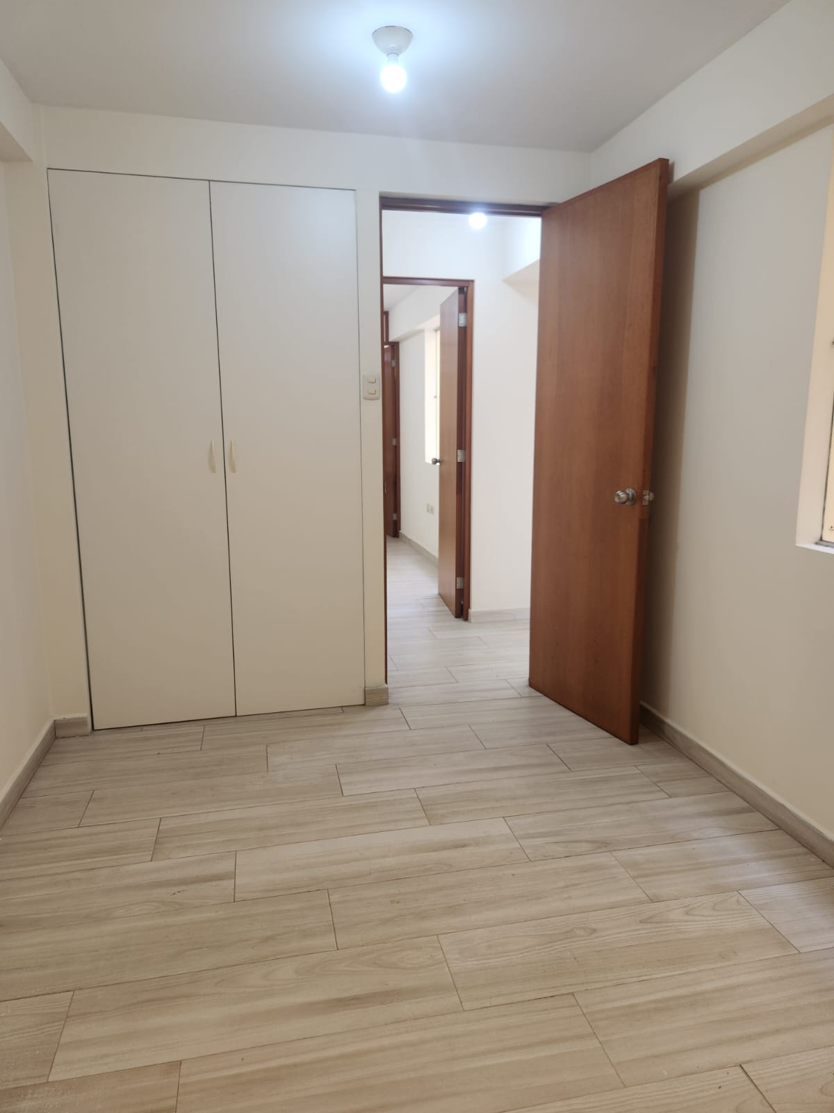 SE VENDE DEPARTAMENTO DE ESTRENO