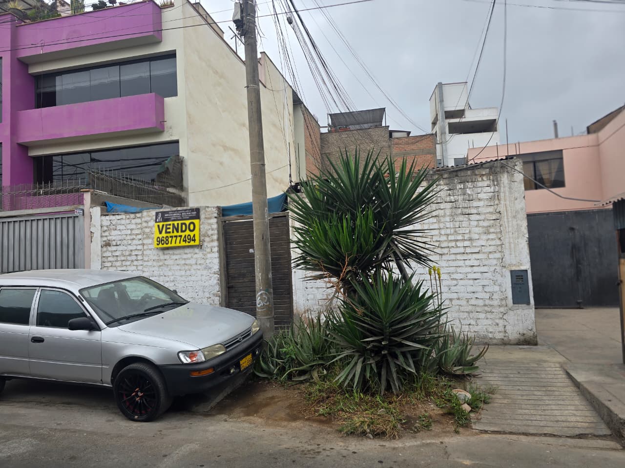 SERVICIOS AGUA Y LUZ