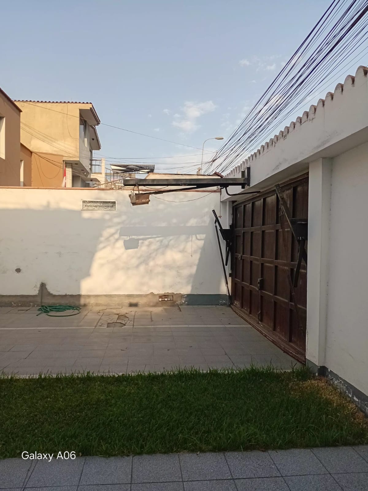 CARPORT