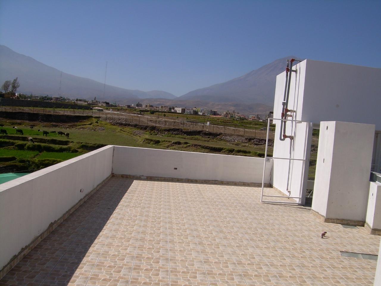 VENDO DEPARTAMENTO EN CAYMA - AREQUIPA